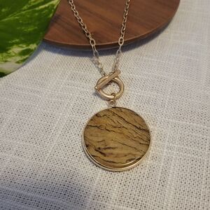 Brown Marbled Stone Disc Pendant With Gold Chain Front Toggle Necklace